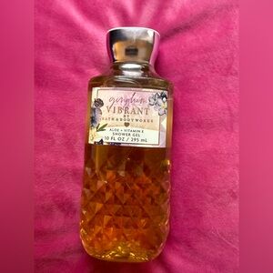 Bath & Body Works Gingham Vibrant Shower Gel - Gold
